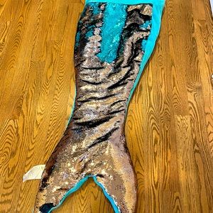 Cynthia Rowley mermaid tail “bag” for child to go in-sleeping bag style.